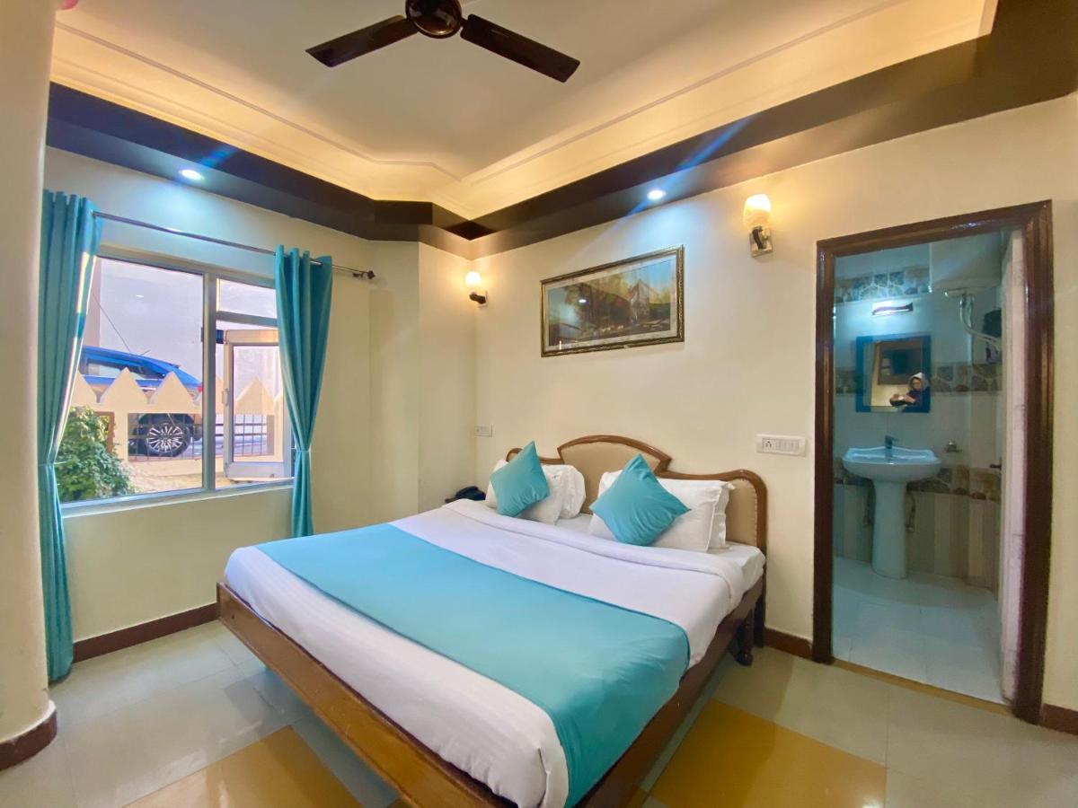 Riversun Hotel Mall Road Mussoorie Eksteriør bilde