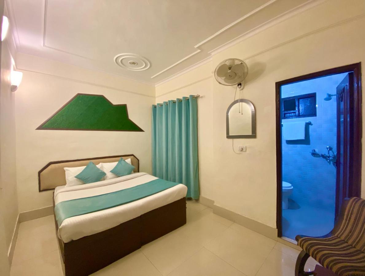 Riversun Hotel Mall Road Mussoorie Eksteriør bilde