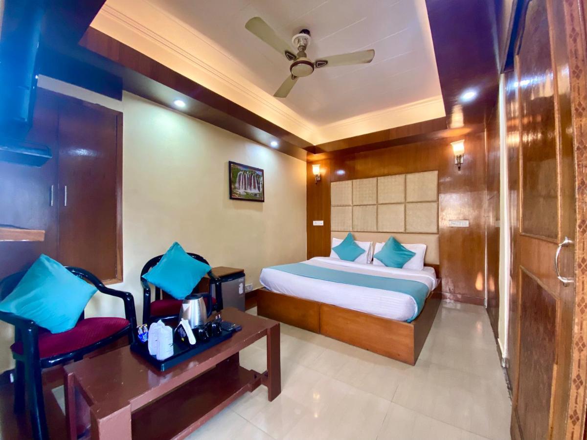 Riversun Hotel Mall Road Mussoorie Eksteriør bilde