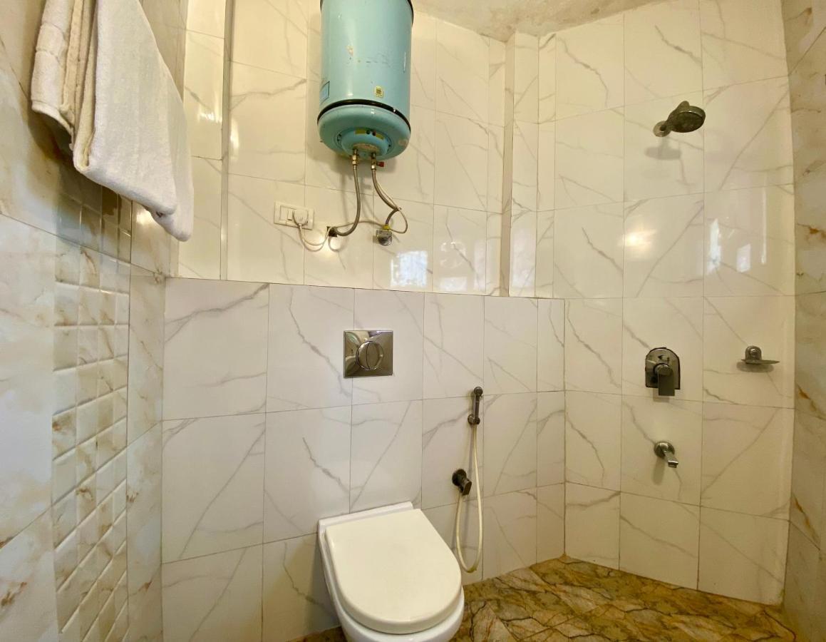 Riversun Hotel Mall Road Mussoorie Eksteriør bilde